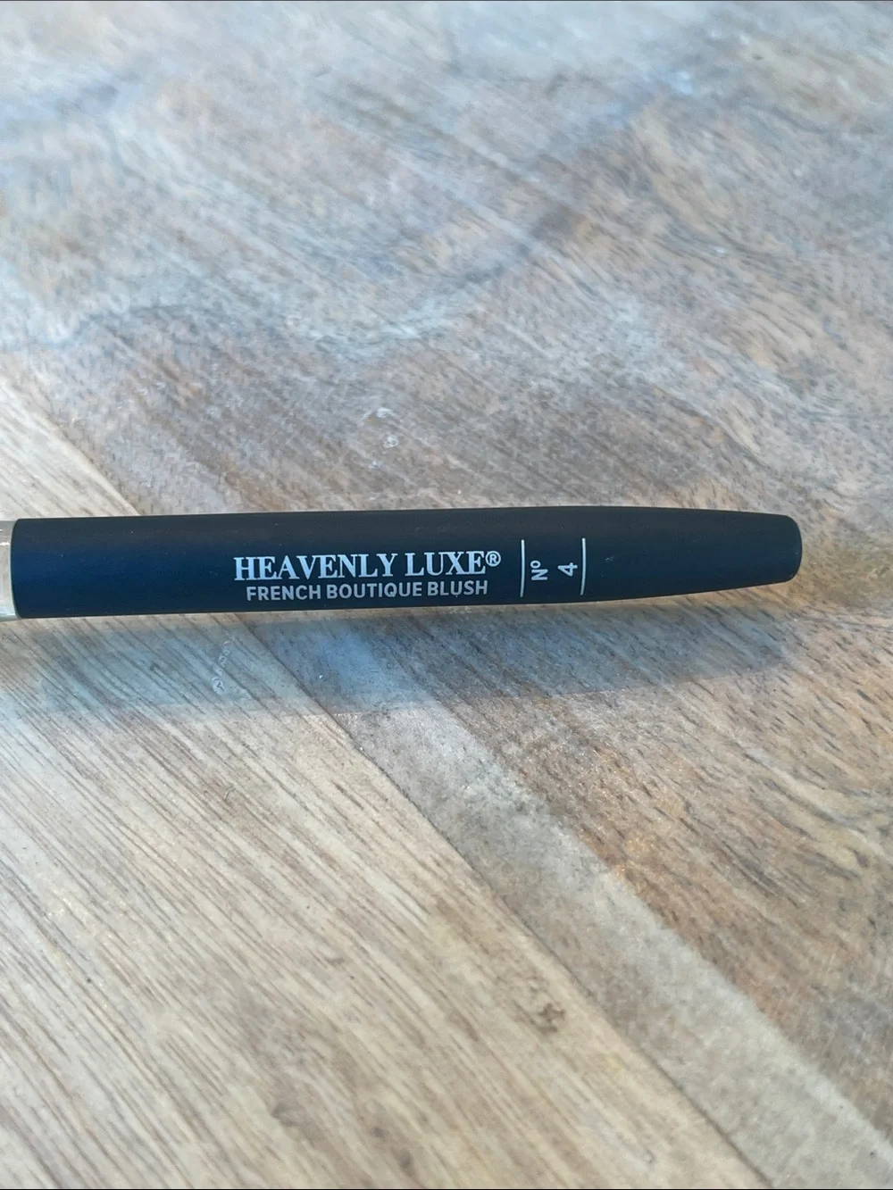 🆕It Cosmetics Heavenly Luxe Blush Brush No. 4 NWOB